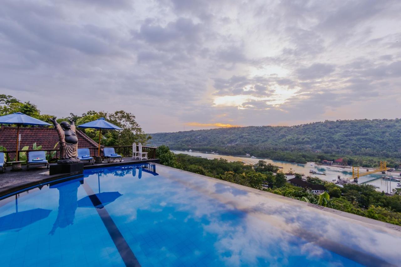 Bukit Ancak Lembongan Villa Buitenkant foto